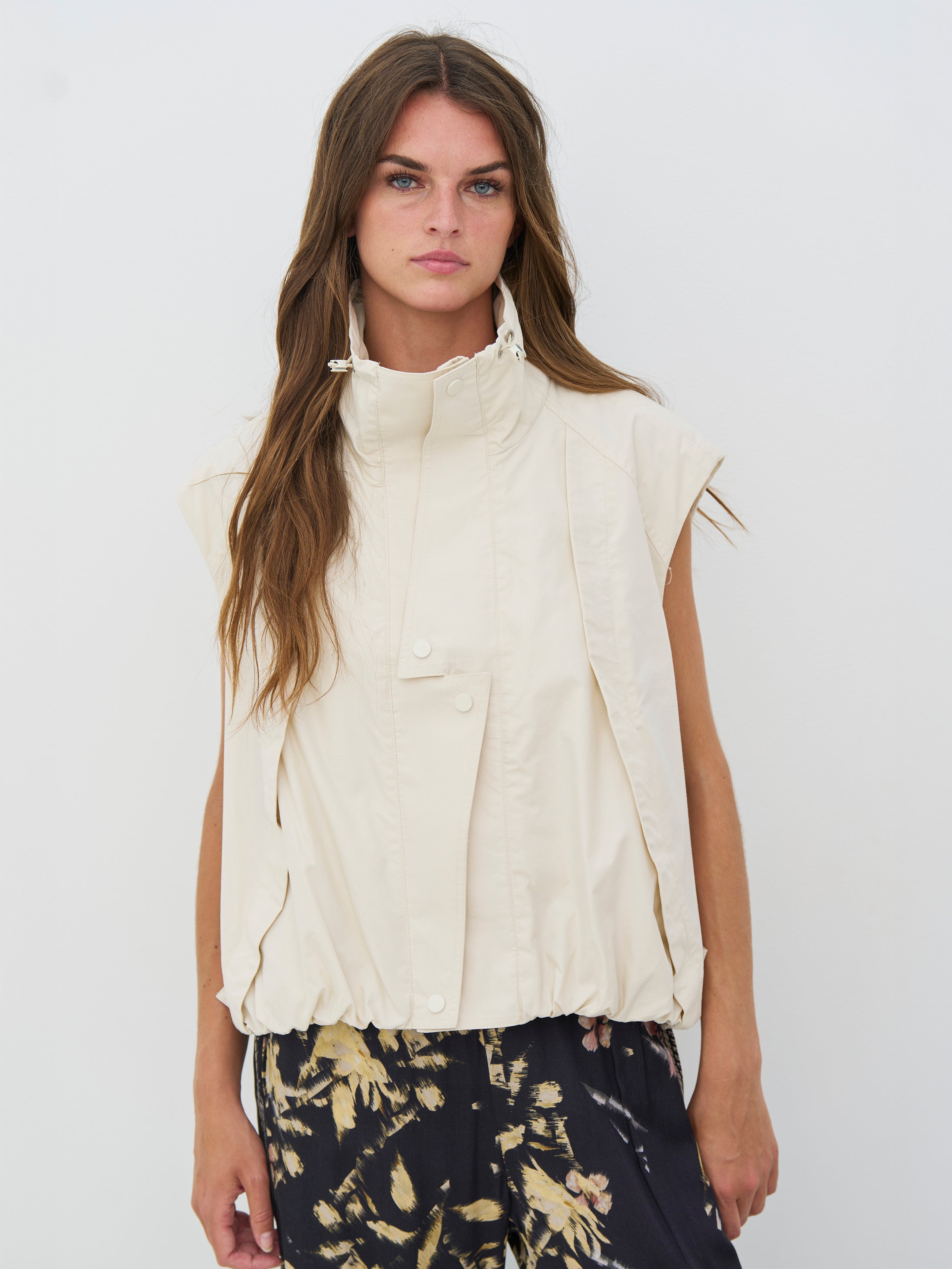 Nü Denmark Chelsea Vest Bone Hvid