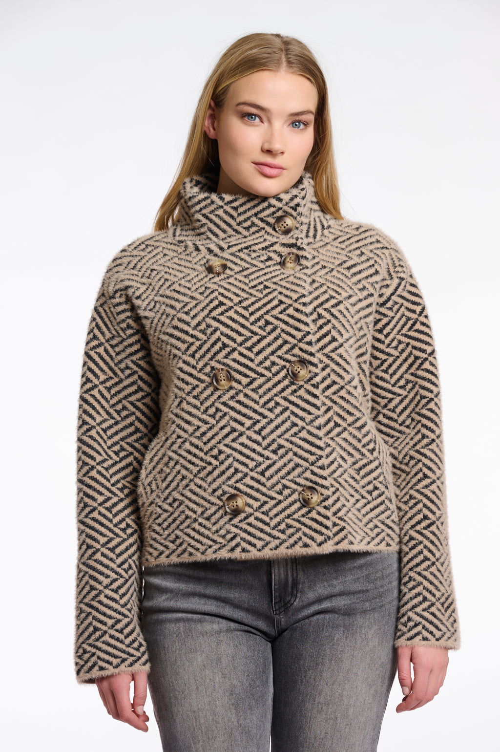 RINO & PELLE Beth Jakke Short Graphic Sand