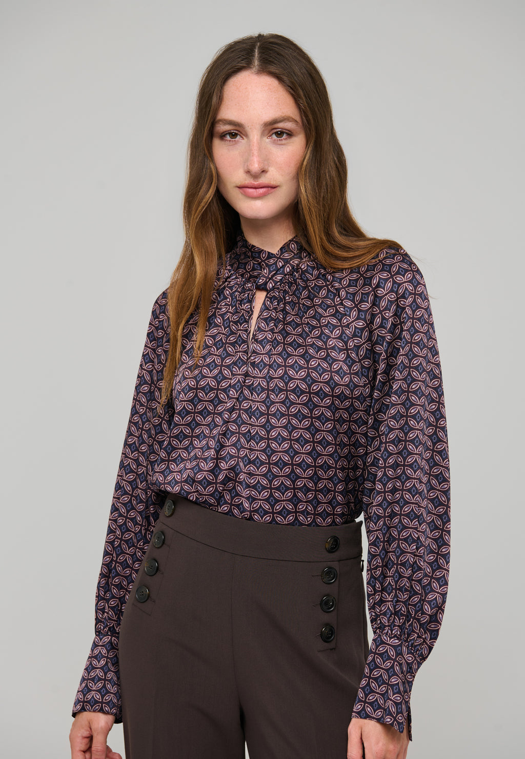Dea Kudibal MADELAINE Bluse w Drape Detail Eclipse Moonlight Blå Lilla