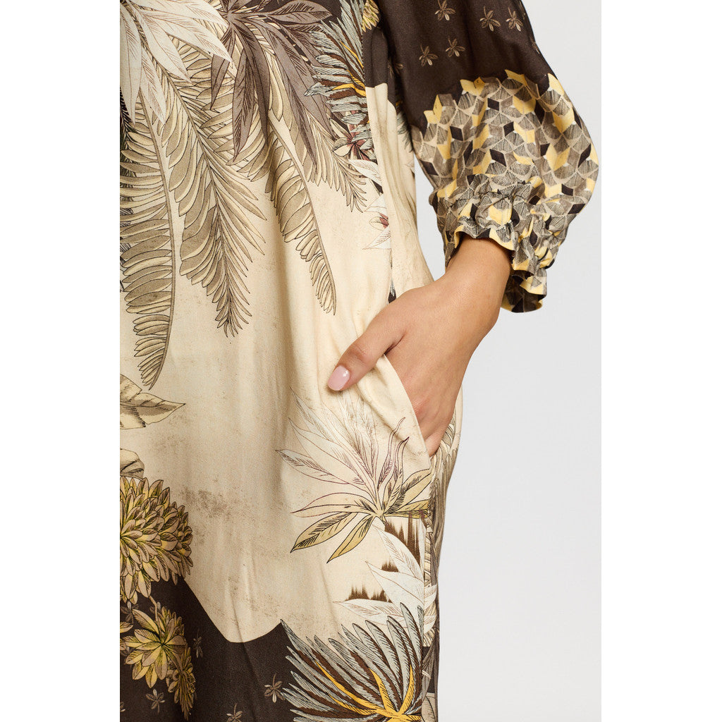 2 Biz Julia Kjole Leaf Sand