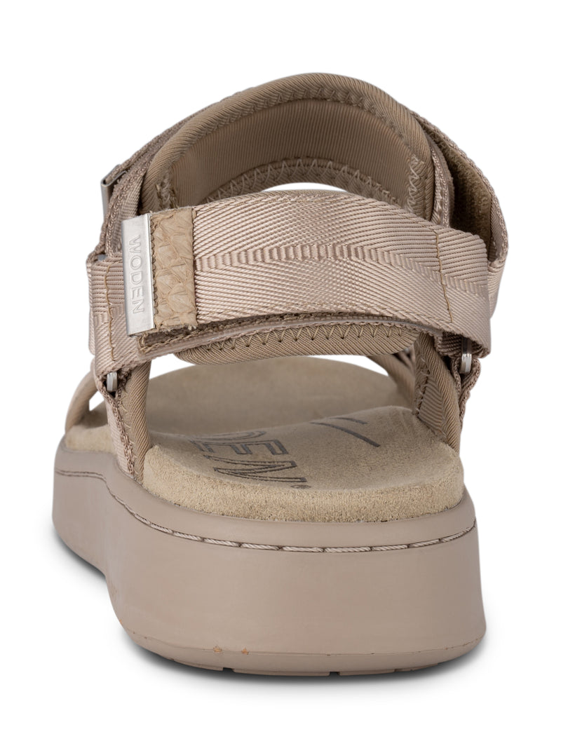WODEN Line Sandal Silver Mink