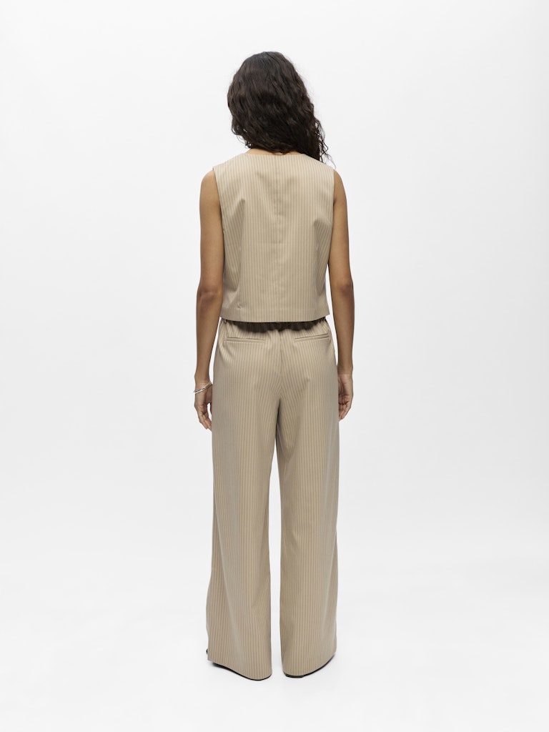 OBJECT LISA Vest Kort Humus Seal Brun