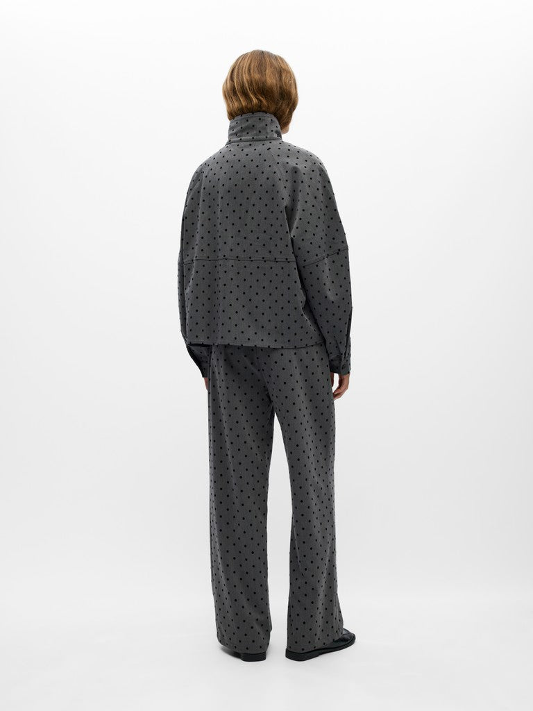 OBJECT MAXINE Skjorte High Neck Gunmetal Prikker Sort