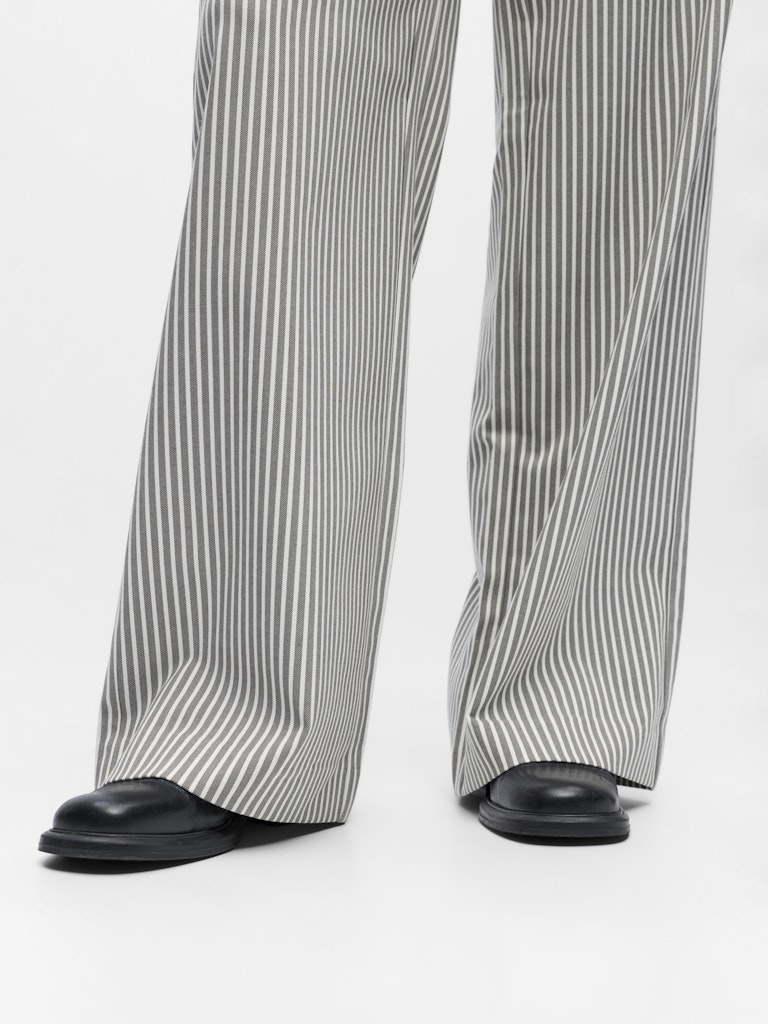 OBJECT LISA Wide Buks Cloud Dancer Sky Captain