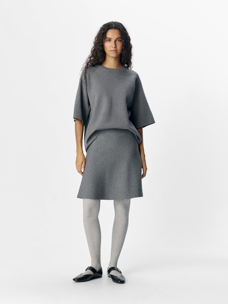 OBJECT REYNARD Kort Strik Nederdel Medium Grå Melange