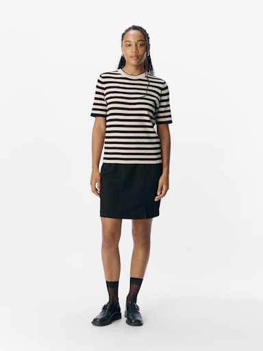 OBJECT ESTER Strik Pullover Kortærmet Stribet Sandshell Sort