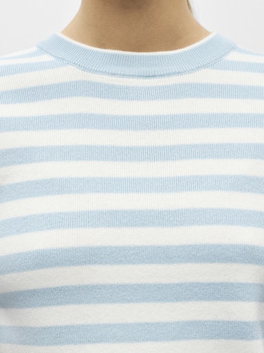 OBJECT ESTER Strik Pullover Kortærmet Stribet Winter Sky Blå Cloud Hvid