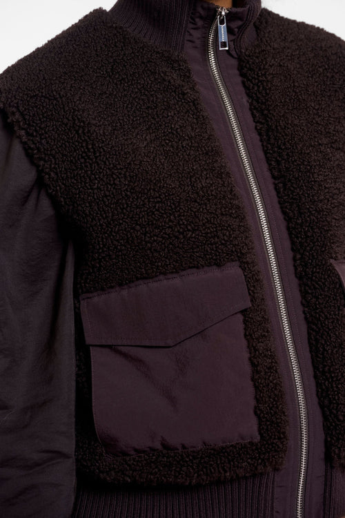 RINO & PELLE Suzo Vest Teddy Peated Mørk Brun