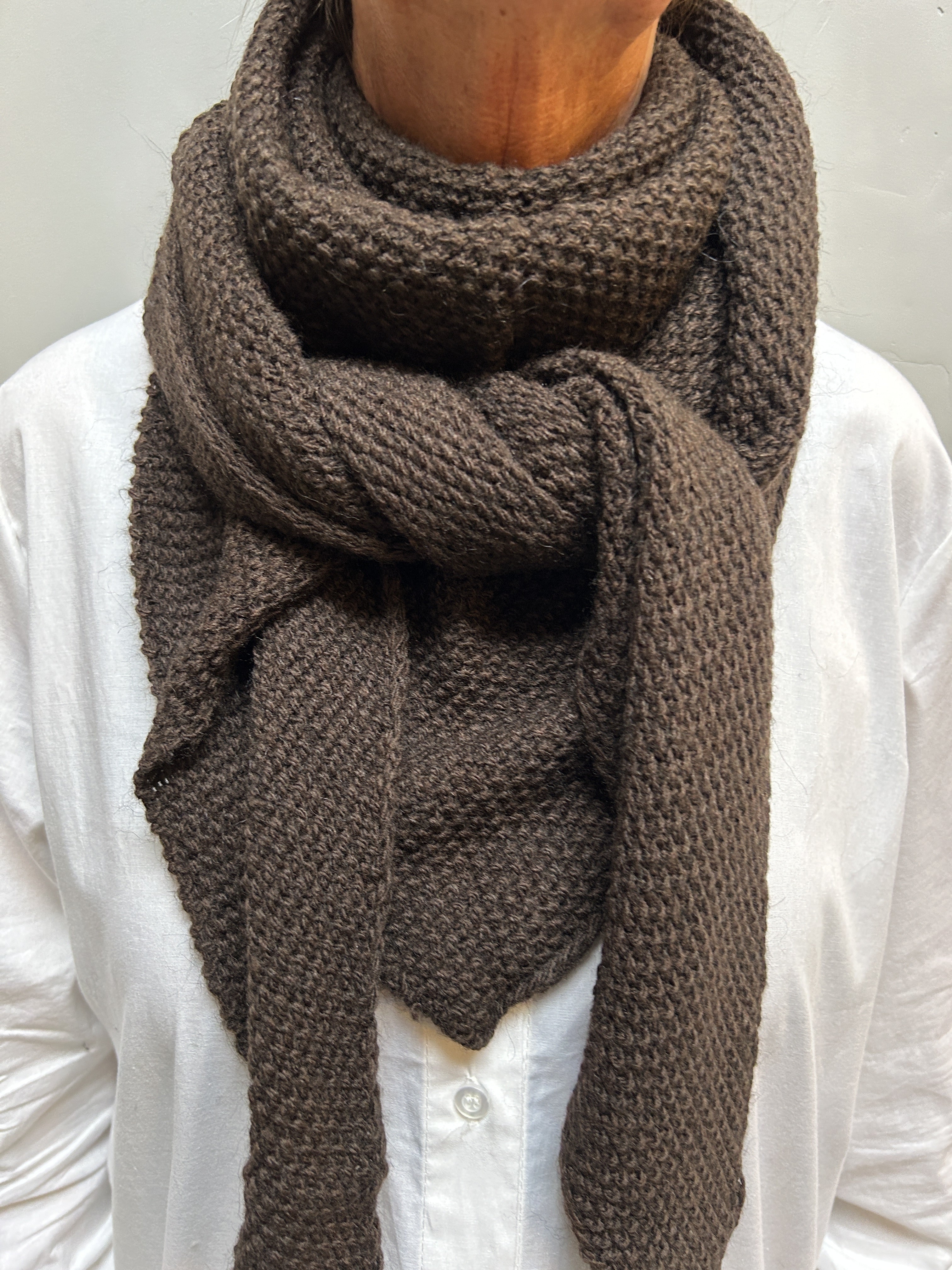 Löwenstein Tørklæde Trekant Mørke Brun