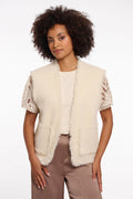 RINO & PELLE Vita Vest Fringe Birch Hvid