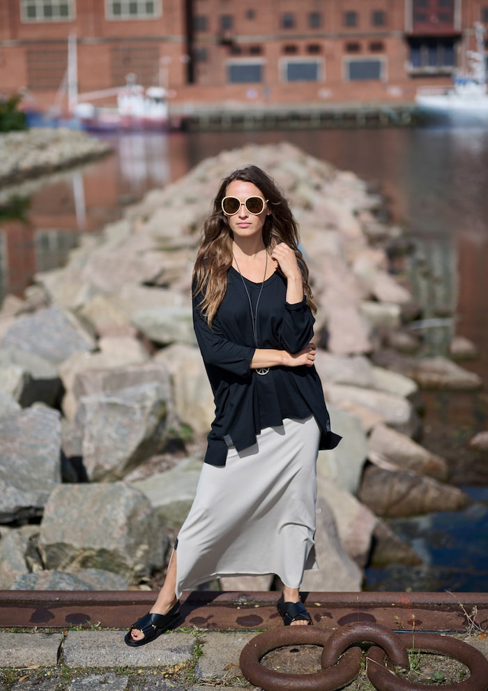 HSCPH Bluse V-Hals Sort